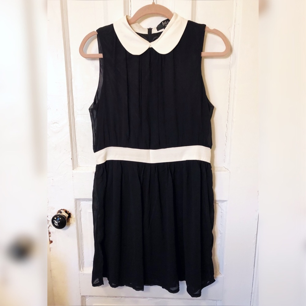 Sleeveless Black and White Dress Size 10